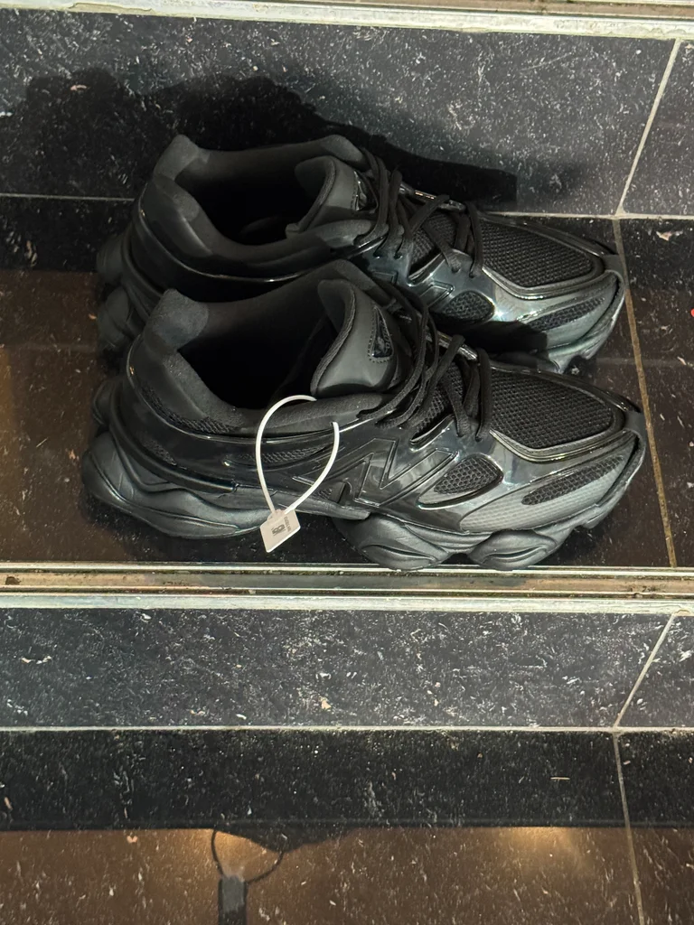 New Balance 9060X – Noir – Neuve avec boîte et étiquette – Pointure 43 – photo 2